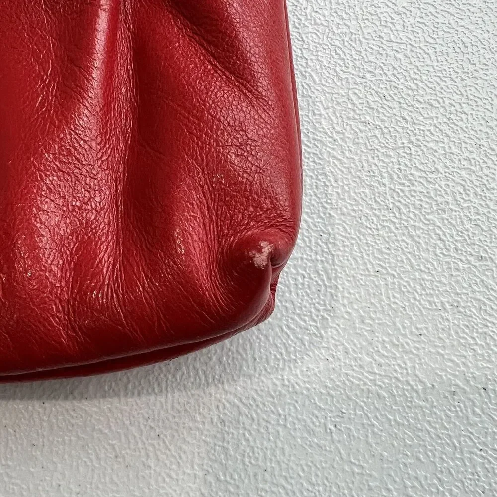 Vintage Ande’ red leather clutch hand bag with‎ gold tone chain handle